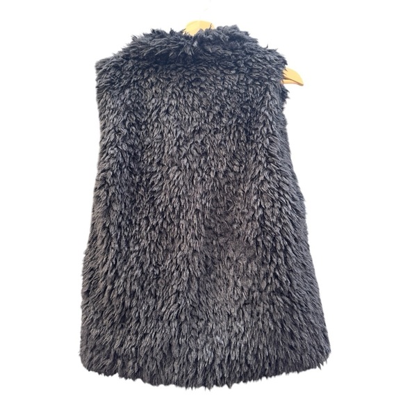 Johnny Was Pete & Greta faux fur vest - Picture 6 of 7
